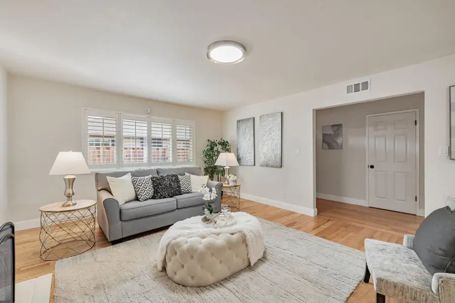 1329 Essex Way, San Jose, CA 95117 - Image #2