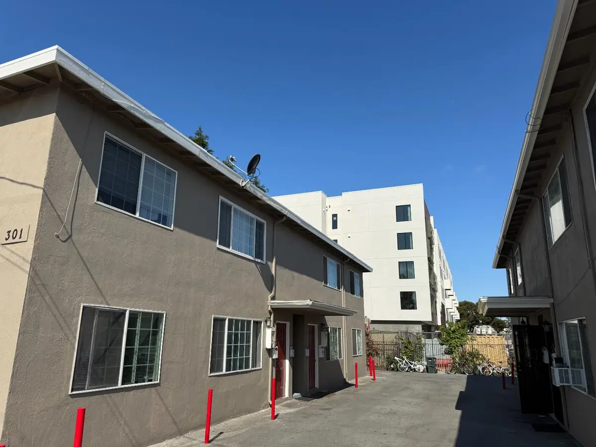 301 Pacific Avenue, Redwood City, CA 94063 - Image #1