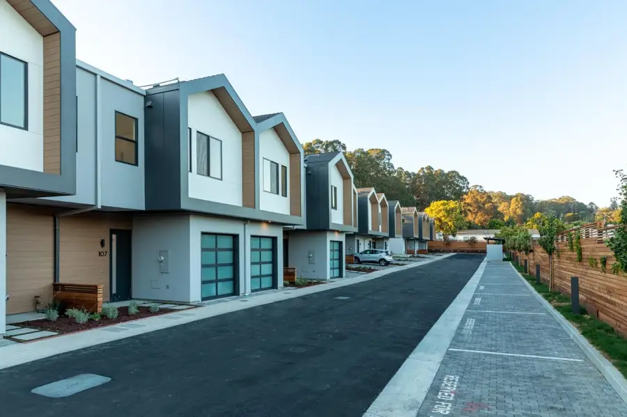 105 Darlington, Soquel, CA 95073 - Image #2