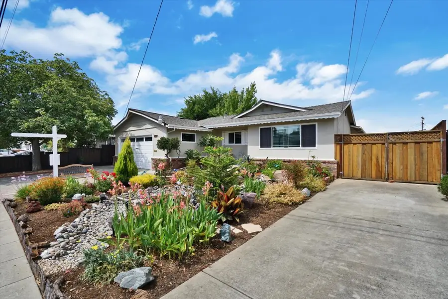 831 Wagoner Dr, Livermore, CA 94550 - Image #2