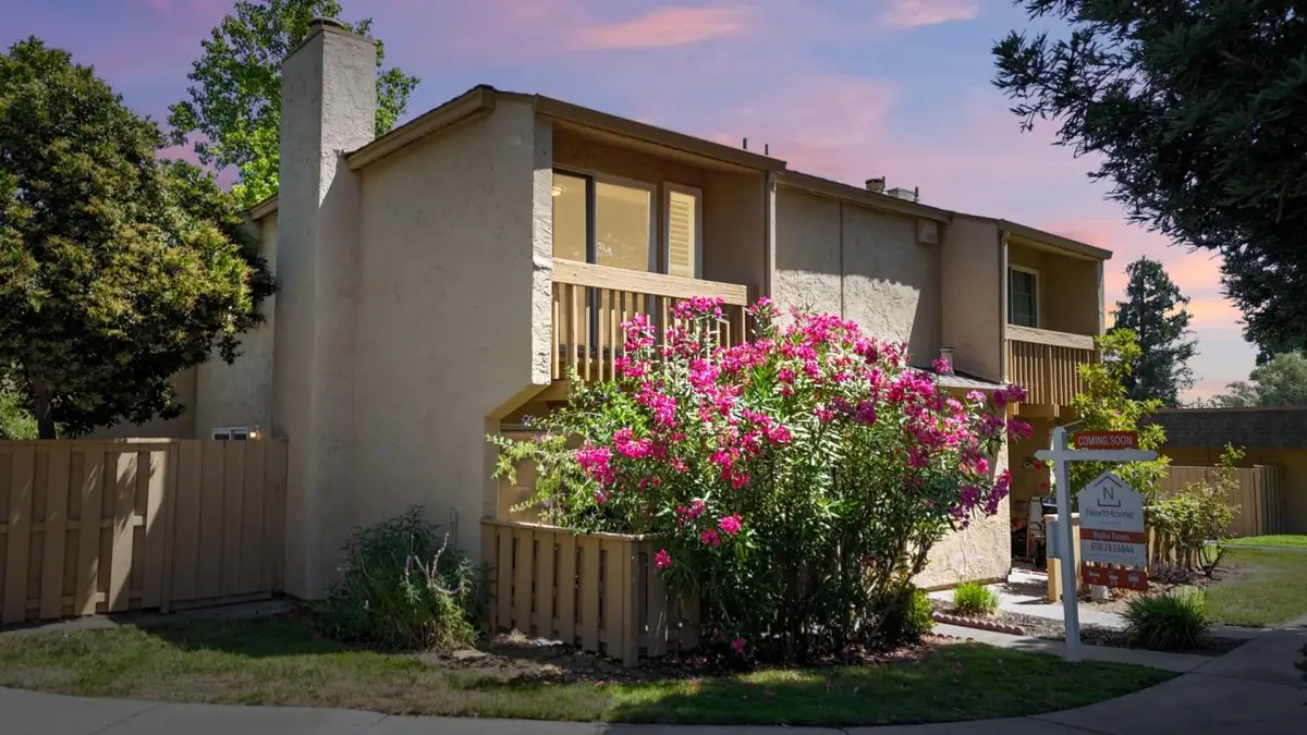 125 Connemara Way #98, Sunnyvale, CA 94087 - Image #1