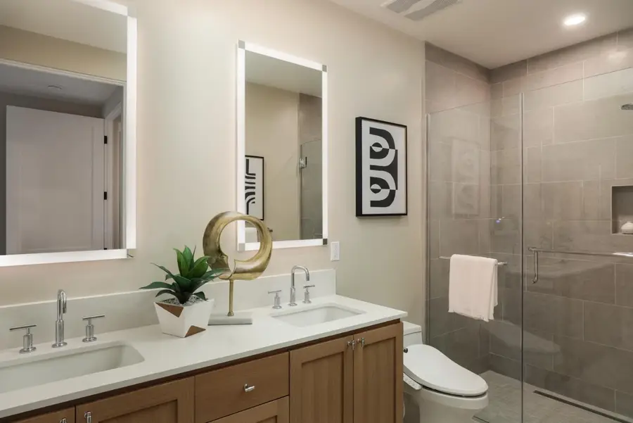 389 First Street #31, Los Altos, CA 94022 - Image #2