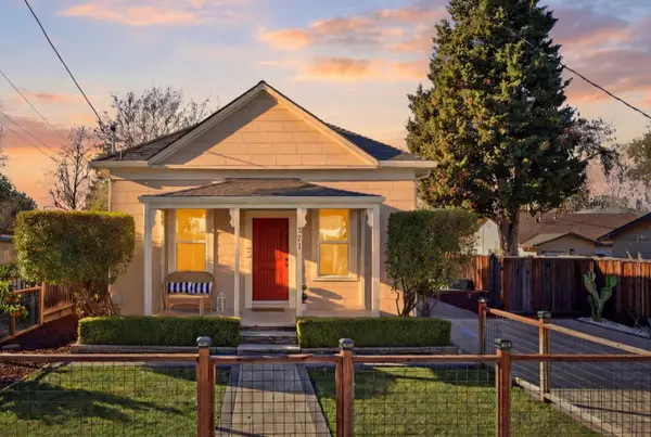 271 N Central Avenue, Campbell, CA 95008