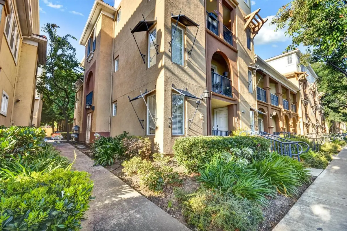 2043 Sonador Commons, San Jose, CA 95128 - Image #1