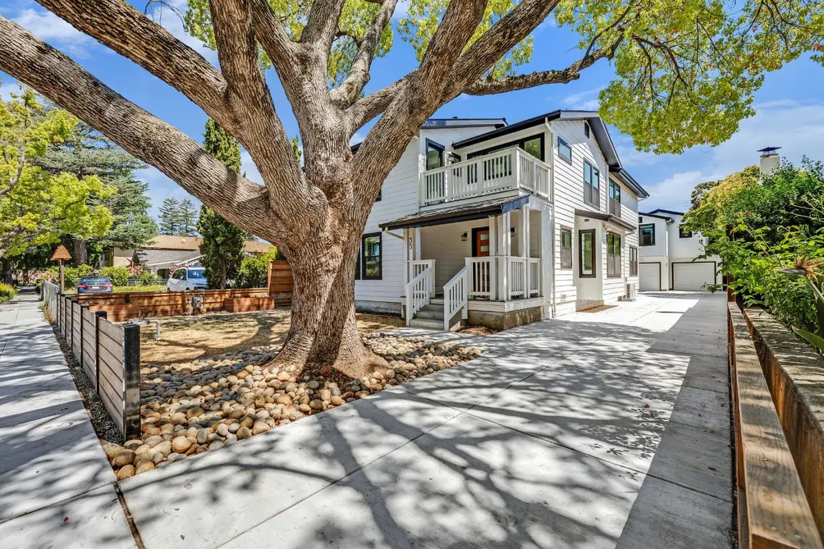 35 Arch Street, Redwood City, CA 94062 - Image #1