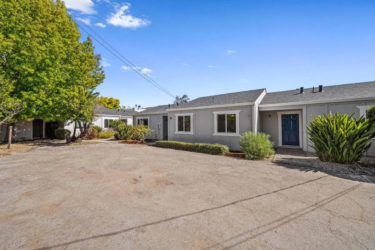 3268 Mission Drive, Santa Cruz, CA 95065 - Image #1