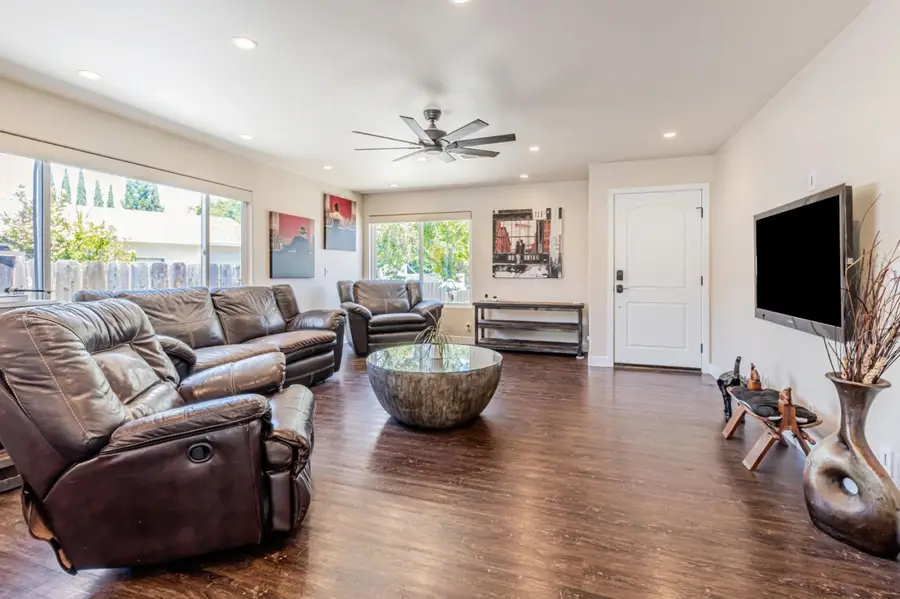 321 Vineyard Drive, San Jose, CA 95119 - Image #3