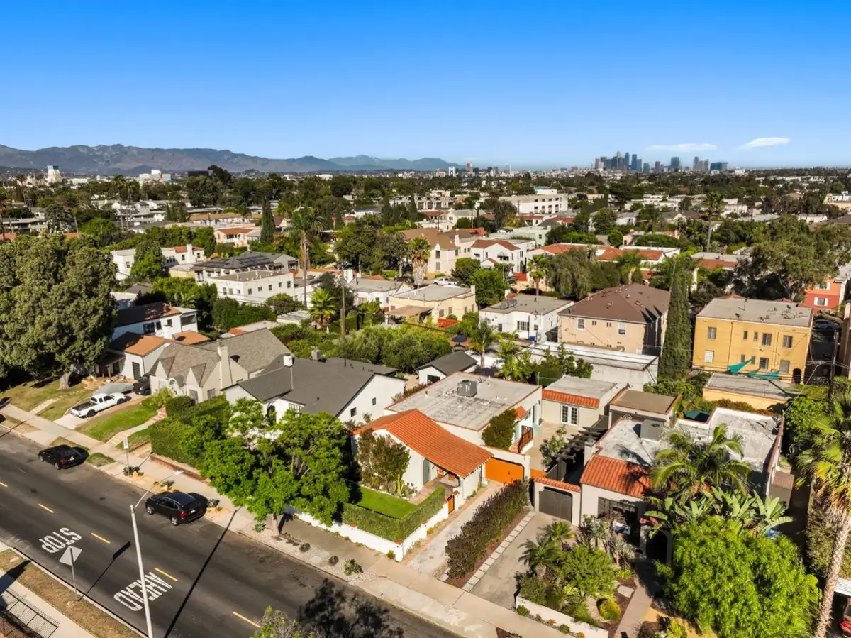 1250 Hauser Boulevard, Los Angeles, CA 90019 - Image #1