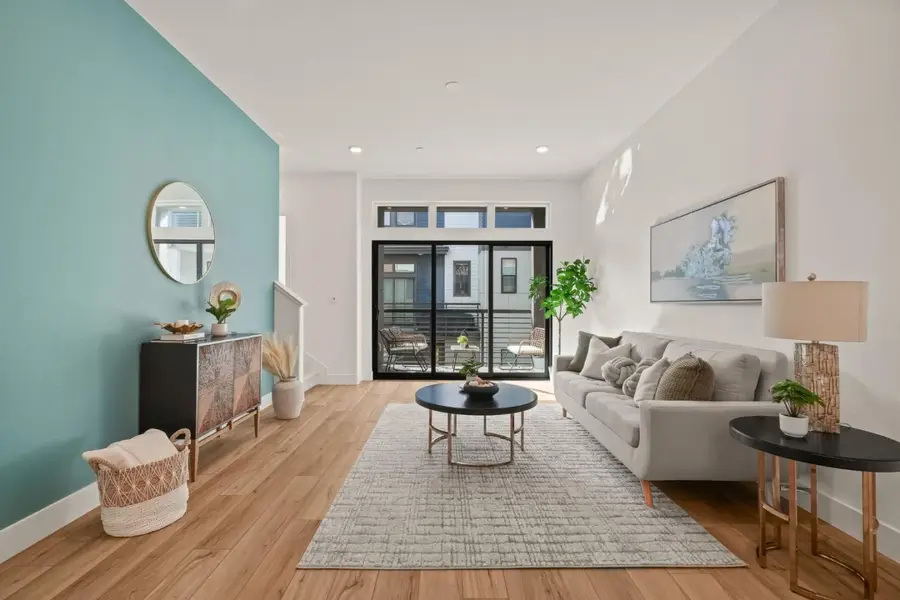 176 Waters Park Circle, San Mateo, CA 94403 - Image #2