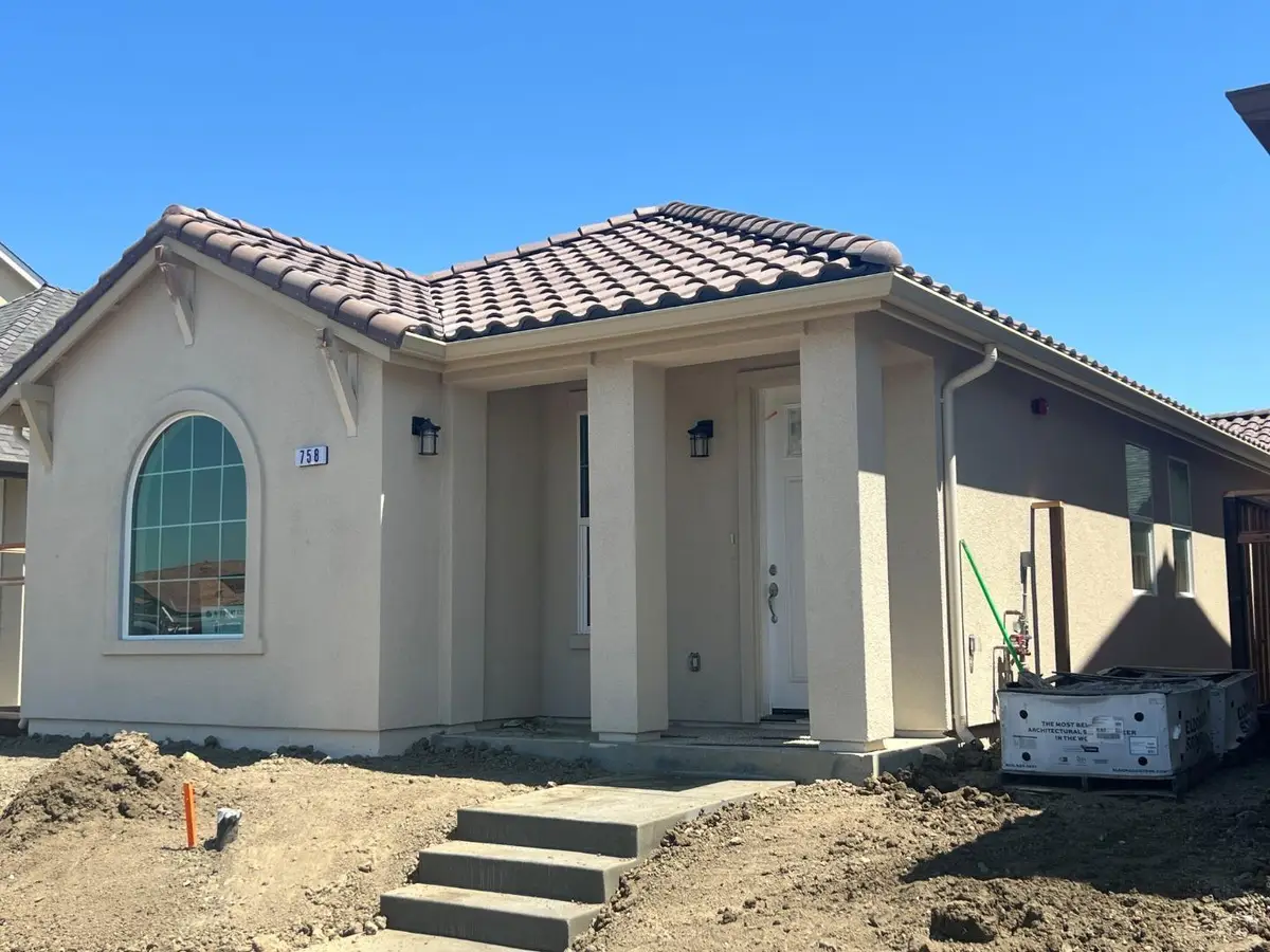 789 Aurora Way, King City, CA 93930 - Image #1