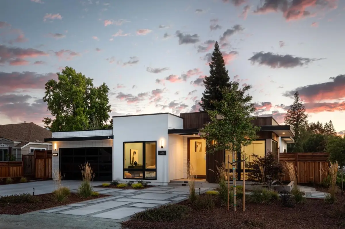 1686 Parkhills Avenue, Los Altos, CA 94024 - Image #1