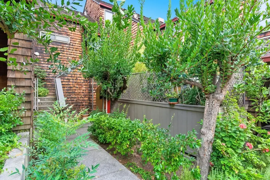 103 Peter Coutts Circle, Stanford, CA 94305 - Image #3