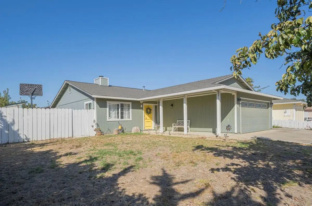 15 Elmwood Drive, Greenfield, CA 93927 - Image #1