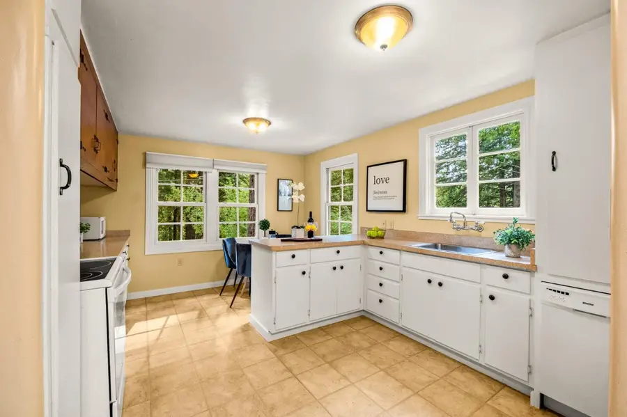 121 Skylonda Drive, Redwood City, CA 94062 - Image #2