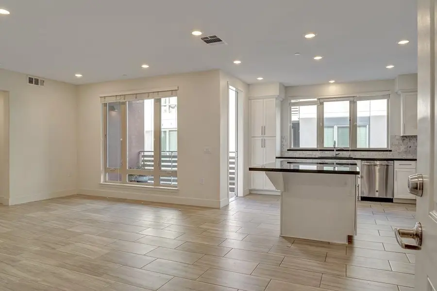 330 Riesling Avenue #21, Milpitas, CA 95035 - Image #3