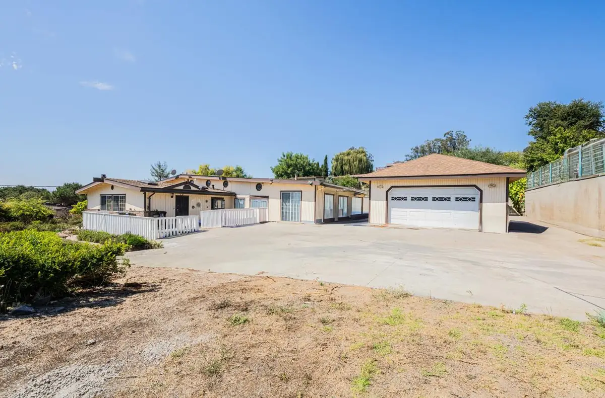 17945 Pesante Road, Salinas, CA 93907 - Image #1