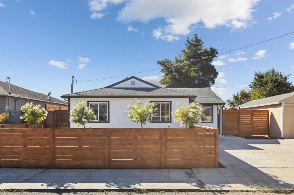 1257 Laurel Avenue, East Palo Alto, CA 94303 - Image #1