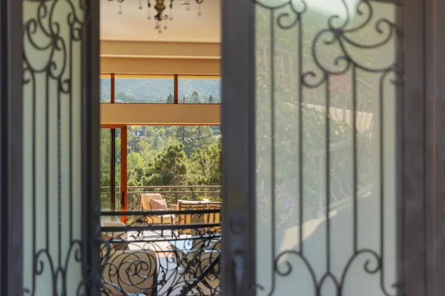 24570 Ruth Lee Court, Los Altos, CA 94024 - Image #3