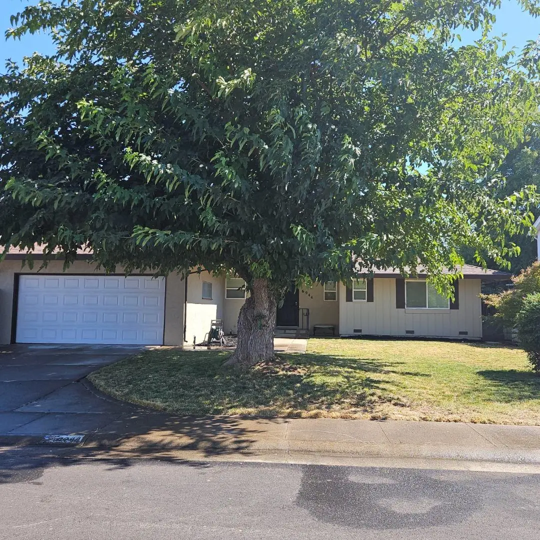 6944 Mirador Way, Sacramento, CA 95828 - Image #1