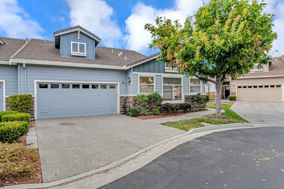 2051 Folle Blanche Drive, San Jose, CA 95135 - Image #1