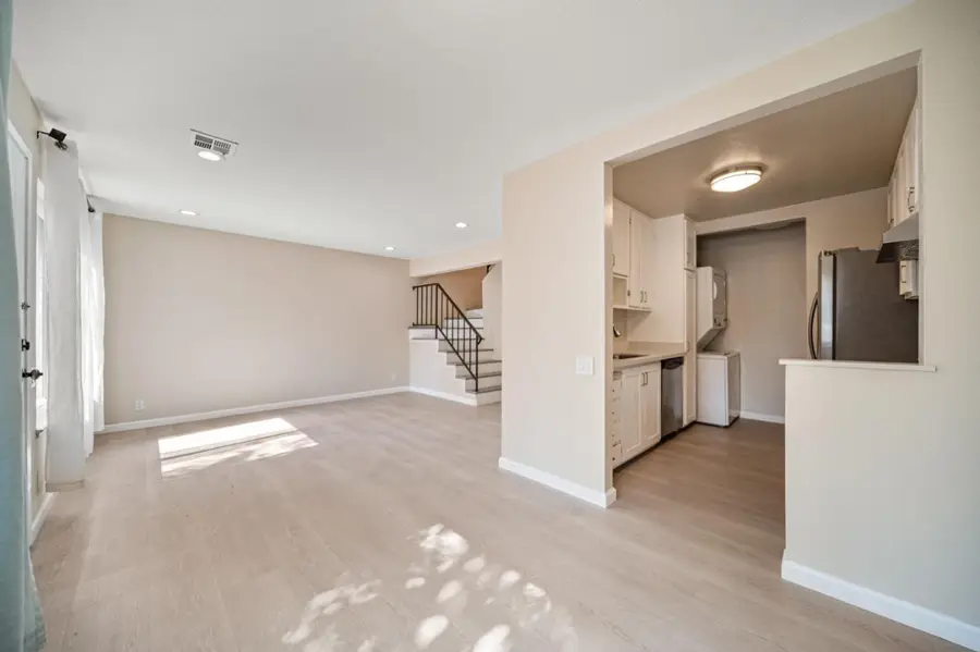 2697 Lone Bluff Way, San Jose, CA 95111 - #3