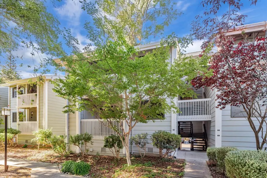 938 Clark Avenue #47, Mountain View, CA 94040 - Image #2