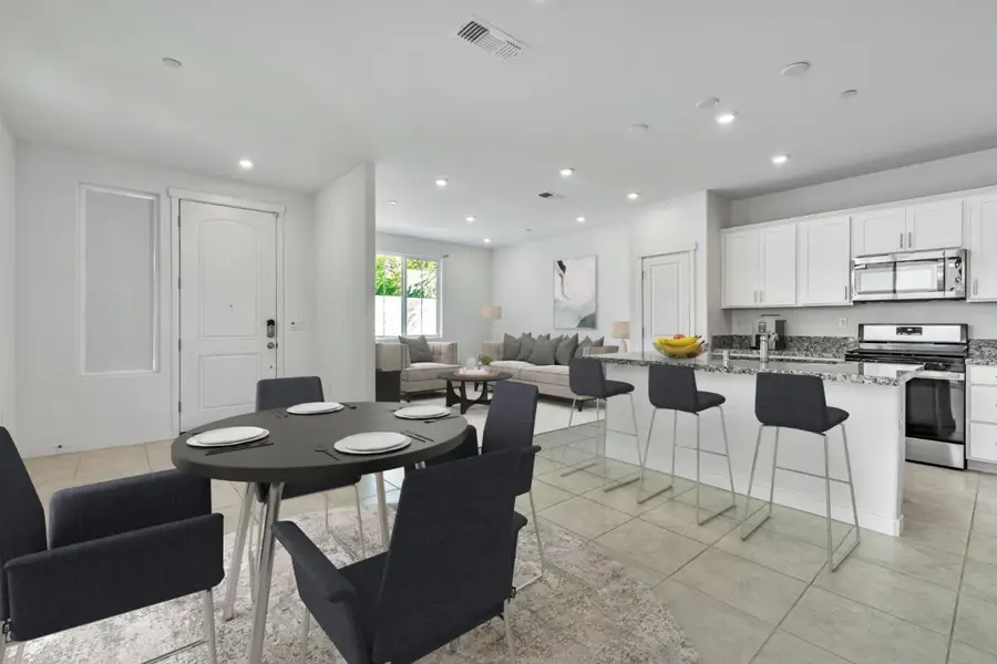 182 E Mcclintock Lane, Mountain House, CA 95391 - Image #3