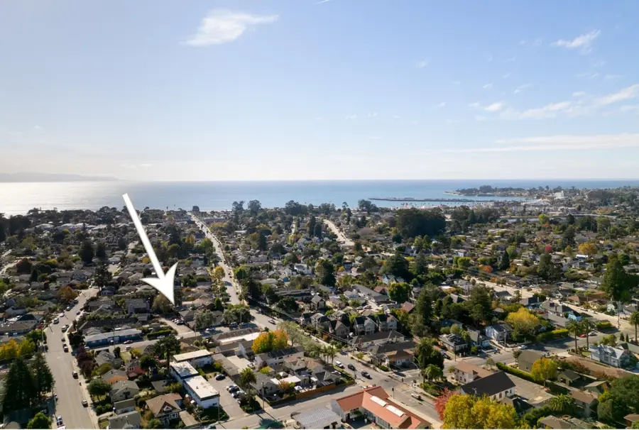 1122 Seabright Avenue, Santa Cruz, CA 95062 - Image #2