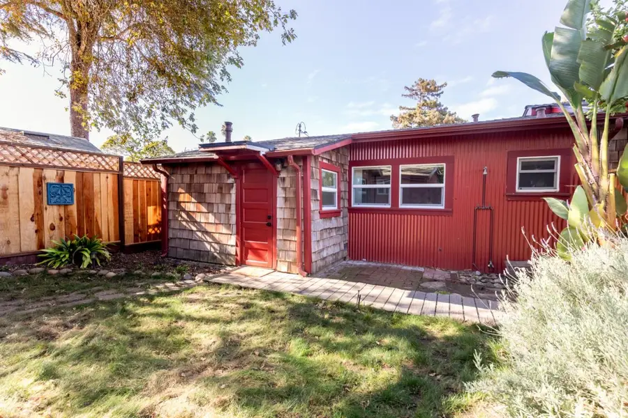1122 Seabright Avenue, Santa Cruz, CA 95062 - Image #3