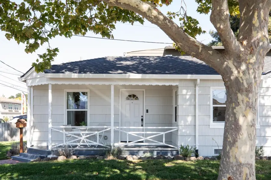 1105 Oak Avenue, Redwood City, CA 94061 - Image #2