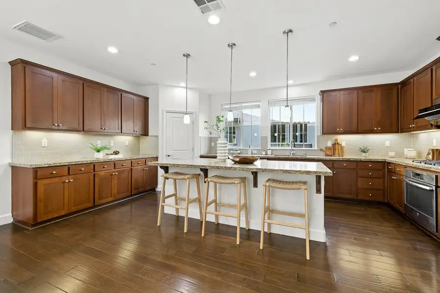 541 Holthouse Terrace, Sunnyvale, CA 94087 - Image #3