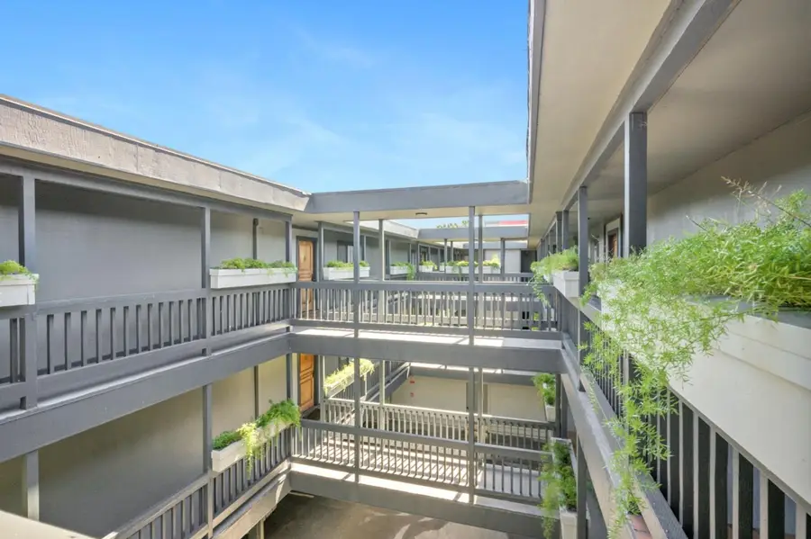 425 Anchor Road #317, San Mateo, CA 94404 - Image #3