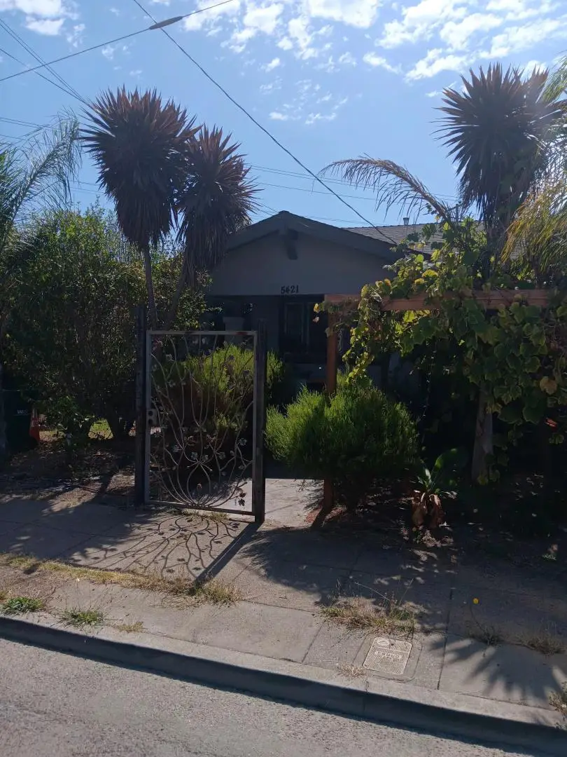 5421 Wentworth, Oakland, CA 94601 - Image #1