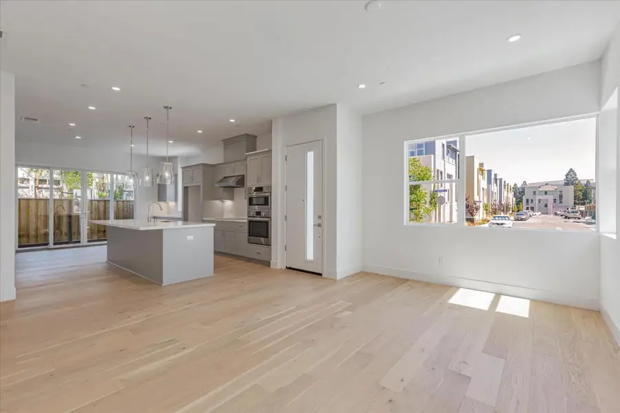 322 Isabelline Court, San Ramon, CA 94583 - Image #2