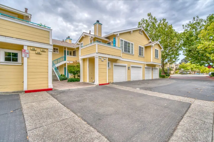 121 Skyline Drive, San Ramon, CA 94583 - Image #2