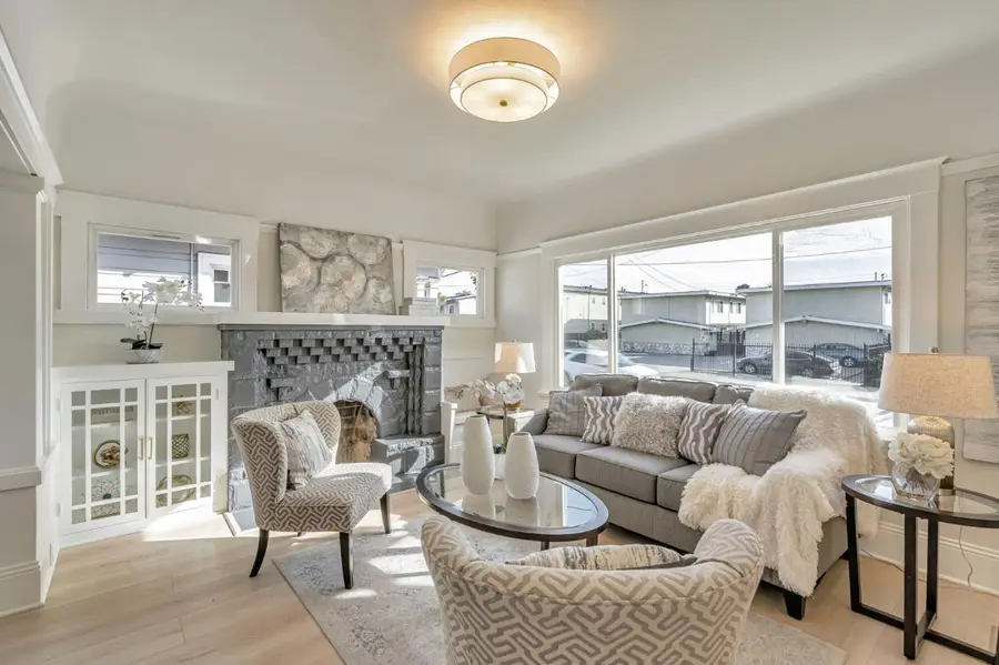 1237 Ashby Avenue, Berkeley, CA 94702 - Image #3