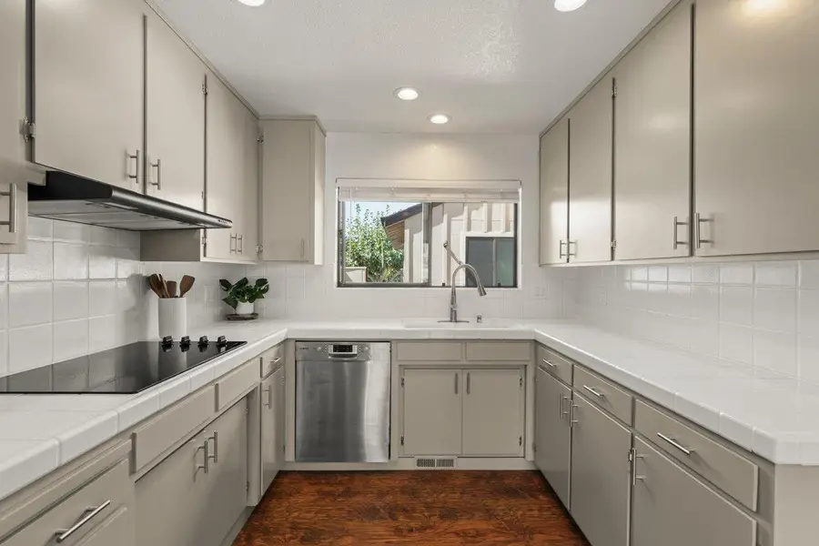 280 Joes Lane, Hollister, CA 95023 - Image #2