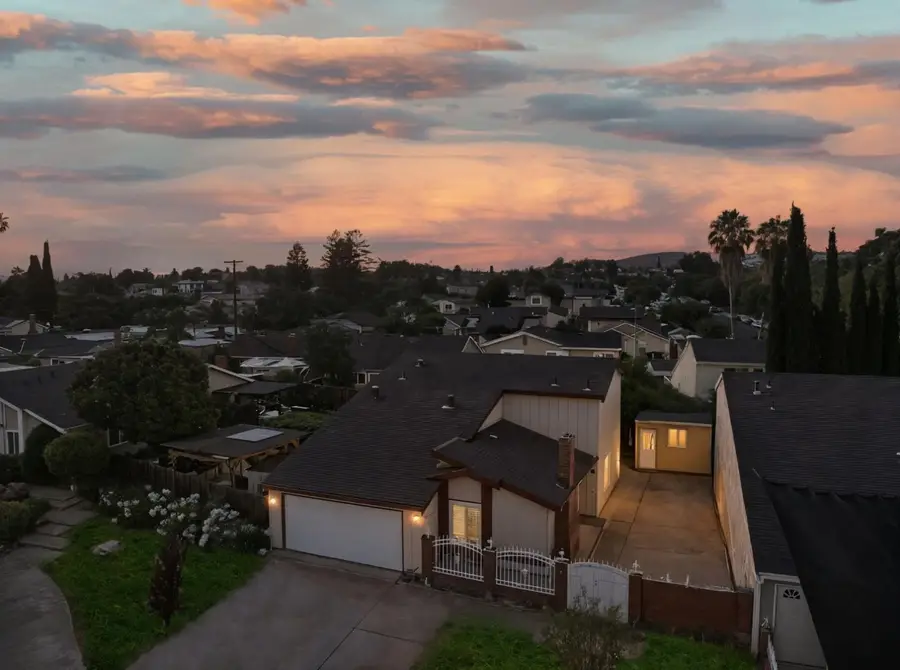 2114 Bennighof Court, San Jose, CA 95121 - Image #2