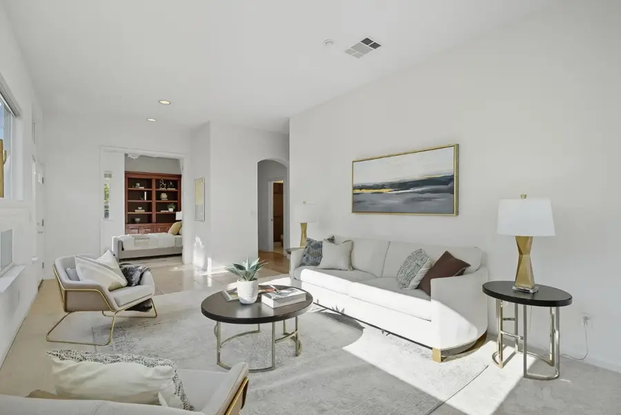 2044 Folle Blanche Drive, San Jose, CA 95135 - Image #3