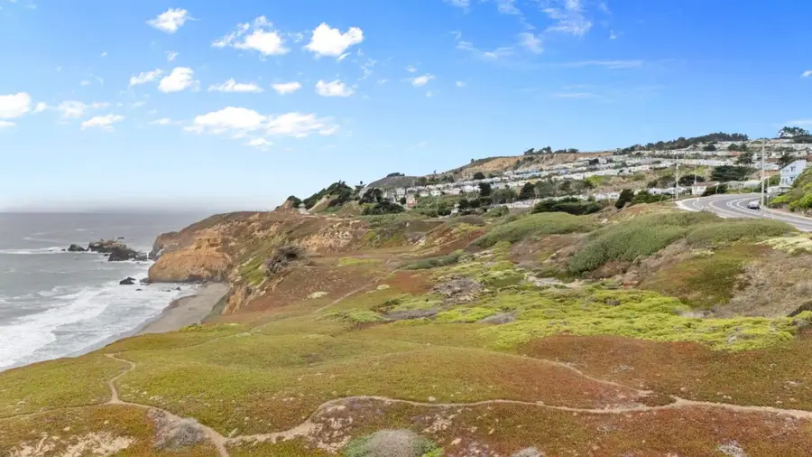 4000 Palmetto Avenue, Pacifica, CA 94044 - Image #3