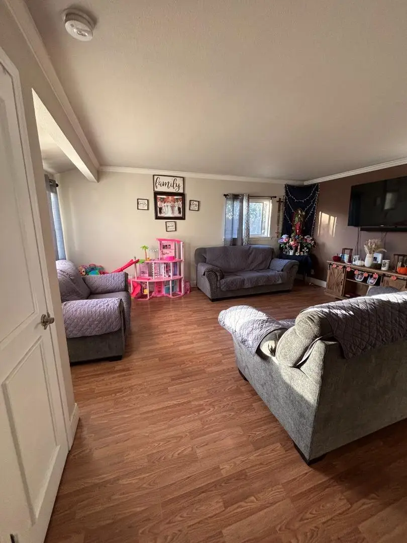 418 Calaveras Way, Greenfield, CA 93927 - Image #2