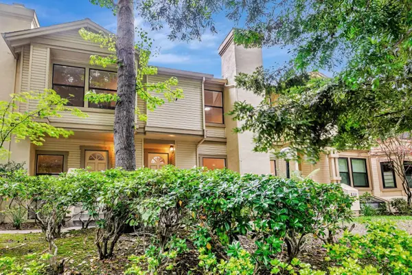 926 La Mesa Terrace #E, Sunnyvale, CA 94086