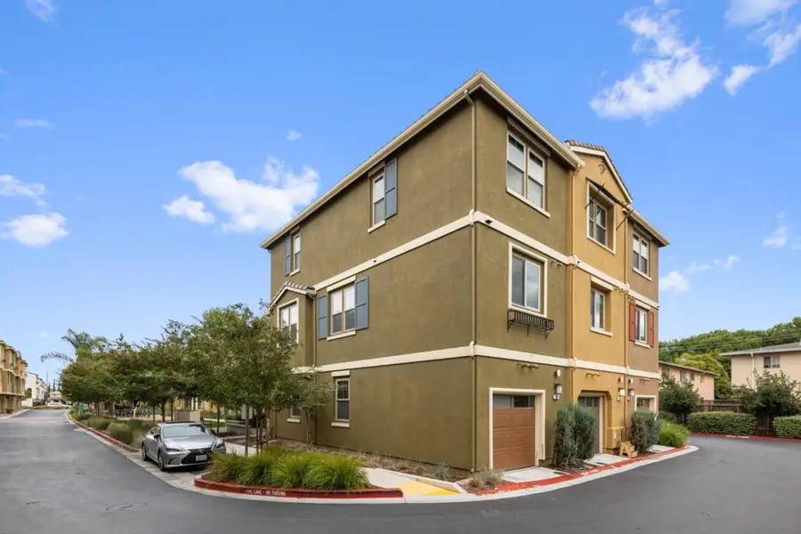 601 Cinnamon Circle, Mountain View, CA 94043 - Image #3