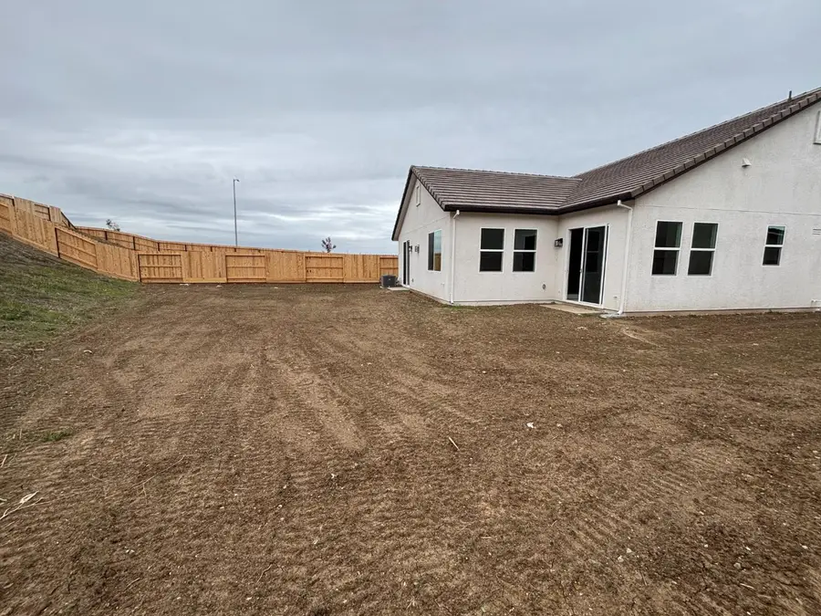 837 Emma Court, Hollister, CA 95023 - Image #3