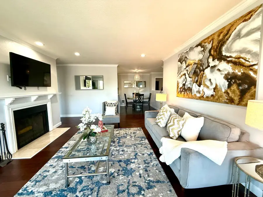 1031 Cherry Avenue #20, San Bruno, CA 94066 - Image #2