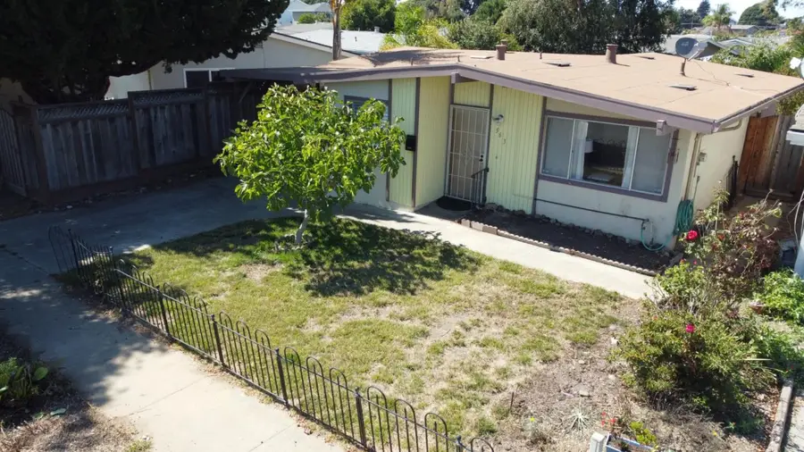 563 Argos Circle, Watsonville, CA 95076 - Image #2