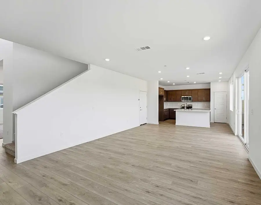 104 Dogwood Street, Hollister, CA 95023 - #2