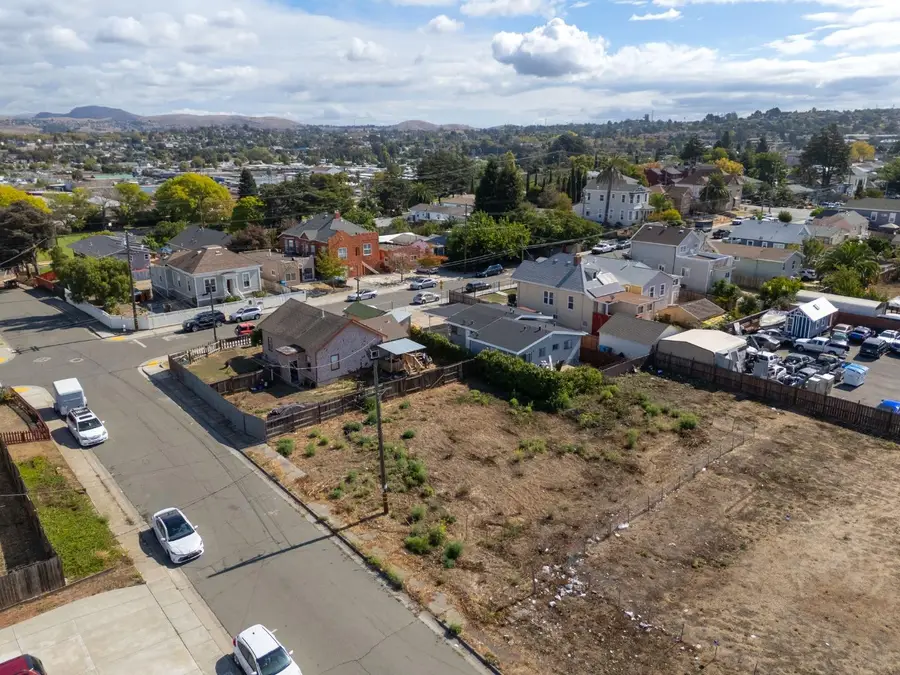 615 Mclane Street, Vallejo, CA 94590 - #2