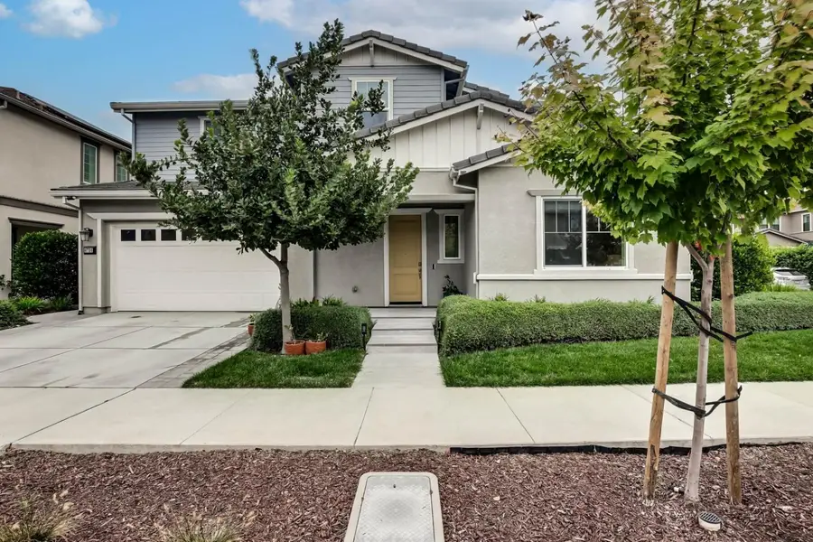 6736 Grasshopper Avenue, Newark, CA 94560 - Image #2