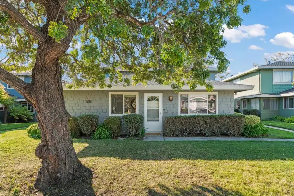 1375 42nd Avenue #1, Capitola, CA 95010